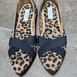 Leopard pointed toe flats